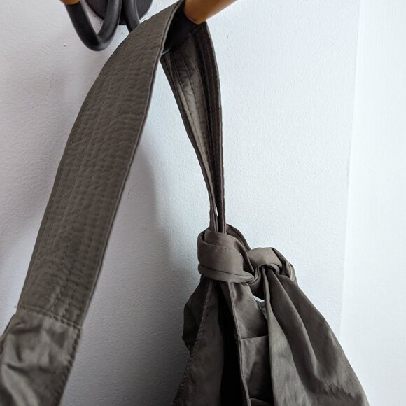 Vista greige taffeta handbag - Picture 6 of 8